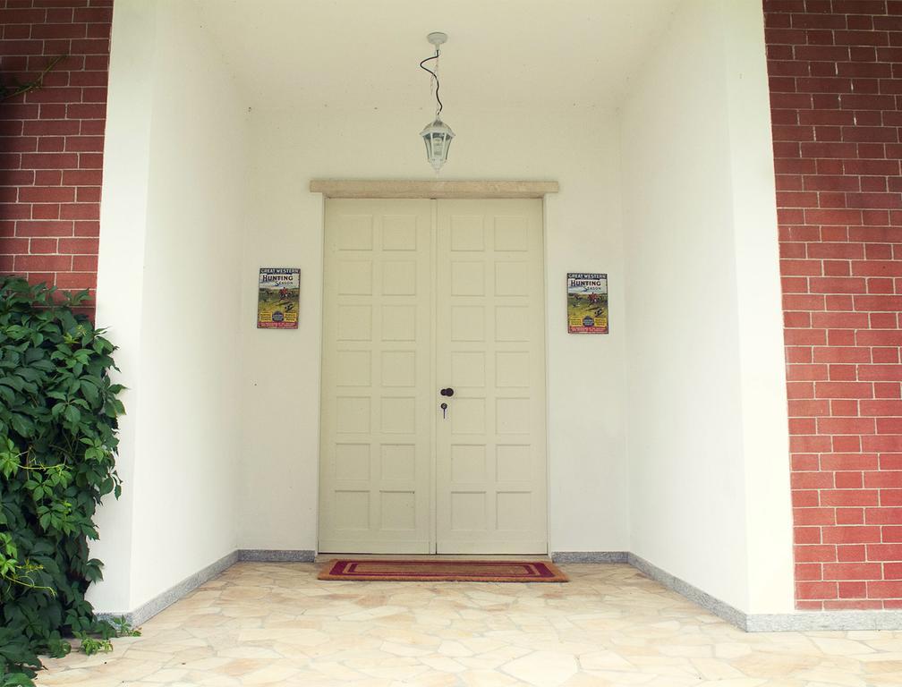 B&B "La Riviera" Arignano Экстерьер фото