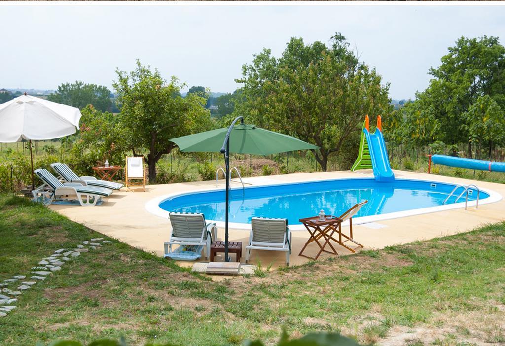 B&B "La Riviera" Arignano Экстерьер фото