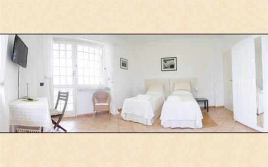 B&B "La Riviera" Arignano Экстерьер фото